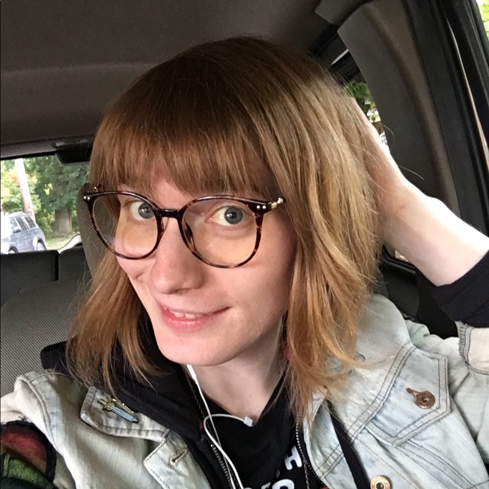 Meet your Posher, Quinn